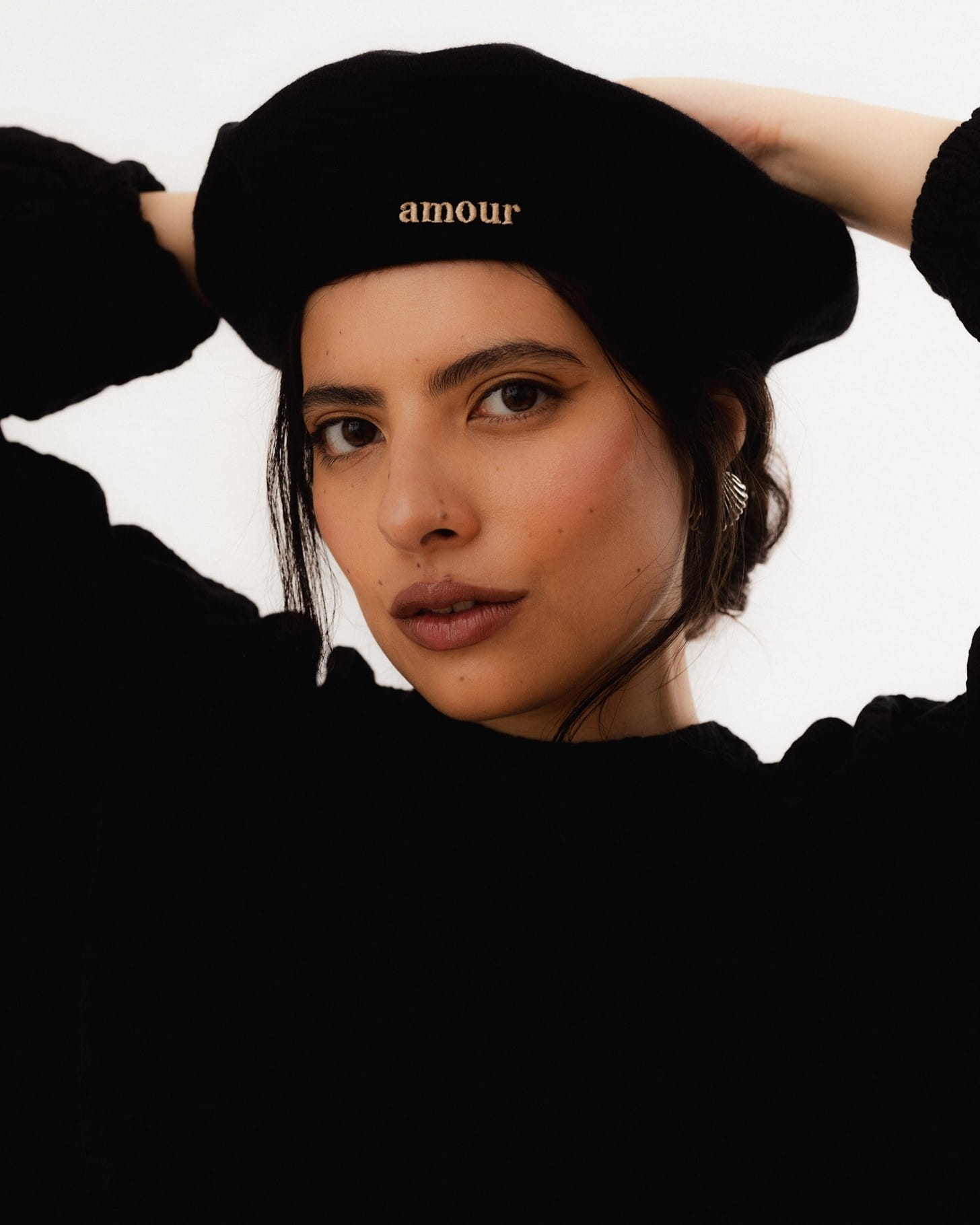 beret AMOUR BLACK