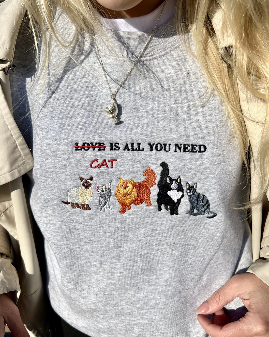 Bluza ALL YOU NEED (CAT) 
