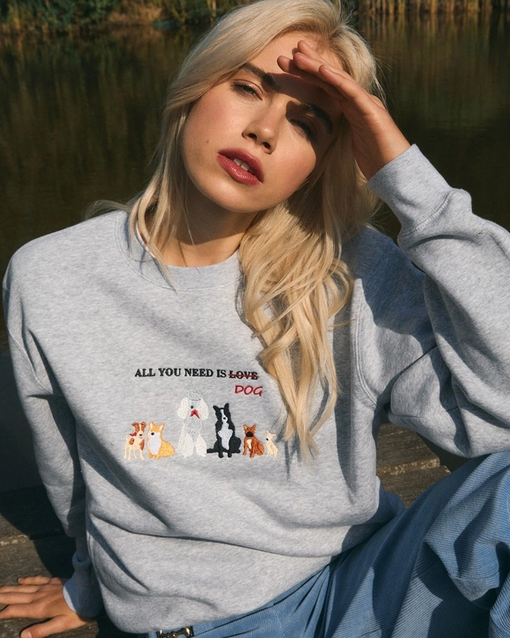 Bluza ALL YOU NEED (DOG) 